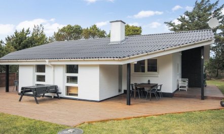 'Albrekt' - 500m from the sea