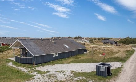 'Estella' - 500m to the fjord 7