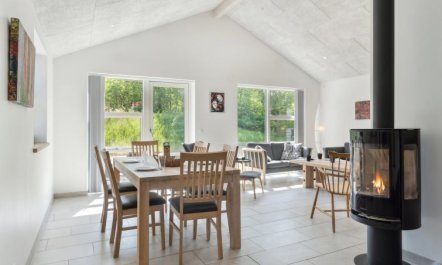 'Swarthovde' -  from the sea 1