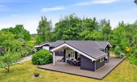 'Hunlef' - 400m from the sea 4