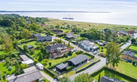 'Øgoti' - 250m from the sea 2