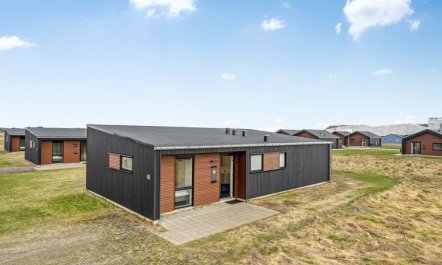 'Ilindenka' - 500m from the sea