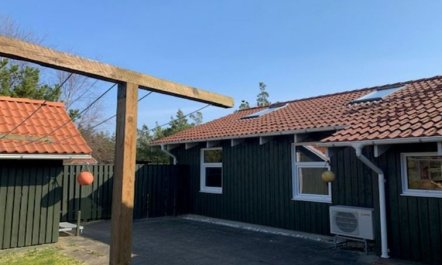 'Heggi' - 900m from the sea 1