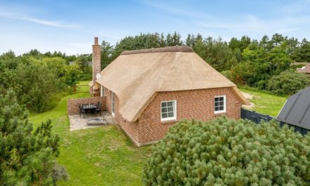 'Pasi' - 1.2km from the sea 5