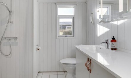 'Evamaria' - 350m from the sea 3