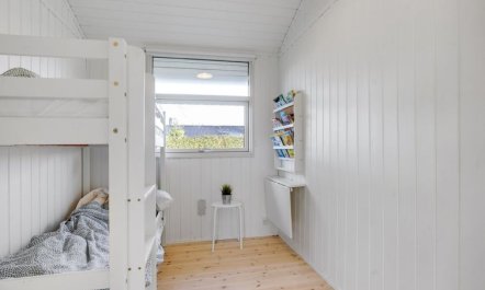 'Evamaria' - 350m from the sea 6