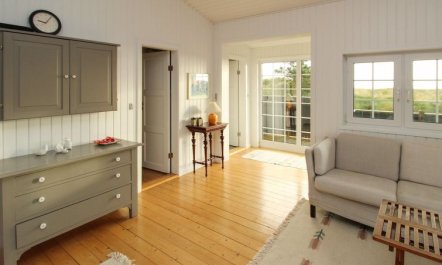 'Jenson' - 75m from the sea 4