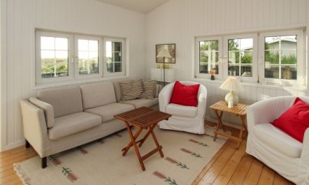 'Jenson' - 75m from the sea 1