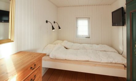 'Jenson' - 75m from the sea 7