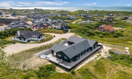 'Maximiliane' -  from the sea 1