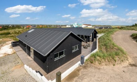 'Maximiliane' -  from the sea 6