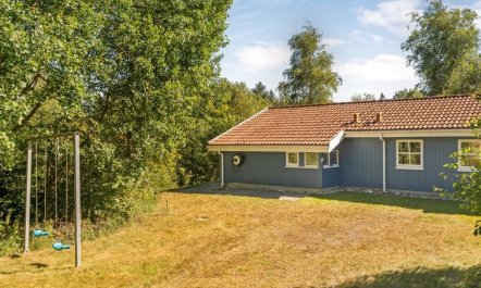 'Elizabeth' - 150m to the fjord 7