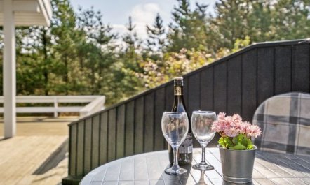 'Alethe' - 1km from the sea 3