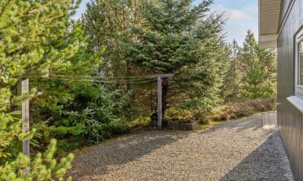 'Alethe' - 1km from the sea 2