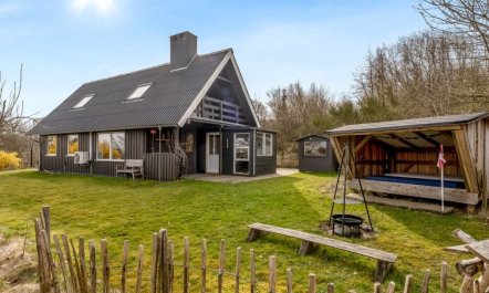 'Thyra' - 500m to the fjord