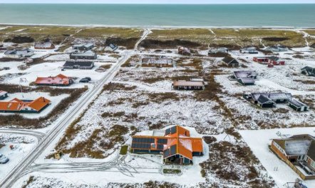 'Doris' - 150m from the sea 3