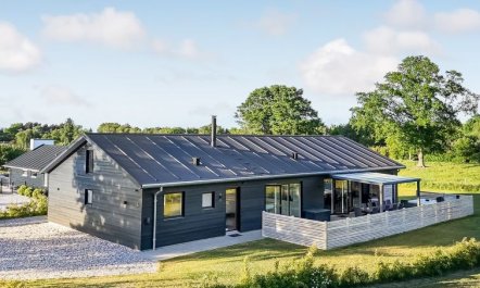 'Finulf' - 300m from the sea 2