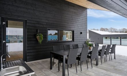 'Lanessa' - 800m from the sea 6