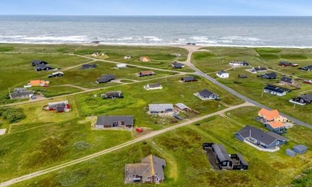 'Märta' - 250m from the sea 2