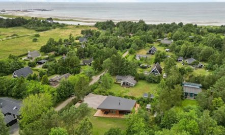 'Karlene' - 300m from the sea 2