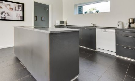 'Edda' - 400m from the sea 2