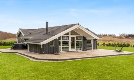 'Antero' - 500m to the fjord