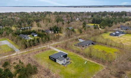 'Jarven' - 500m to the fjord 3