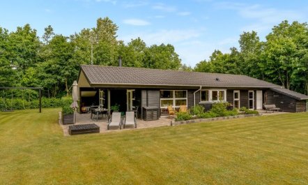 'Yorrit' - 500m to the fjord