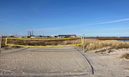 'Skade' - 10m from the sea 7