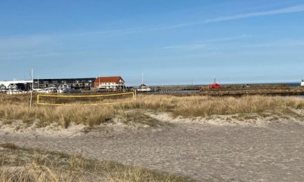 'Skade' - 10m from the sea 6