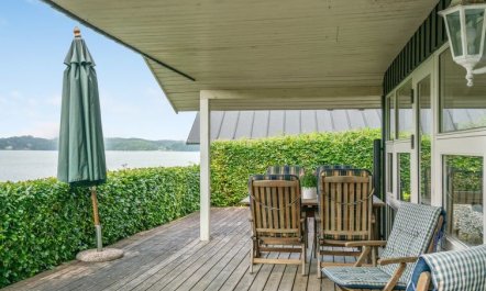 'Algot' - 100m to the fjord 6