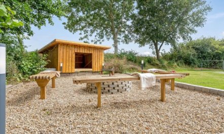 'Gudfast' - 300m to the fjord 7