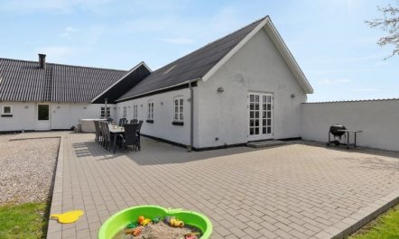 'Folkar' - 3km to the fjord 6