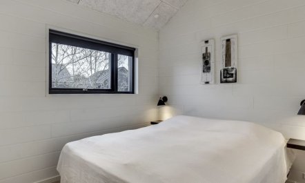 'Jonne' - 200m to the fjord 1