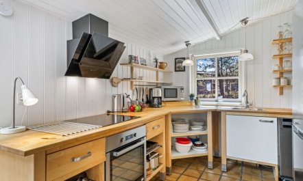 'Hellena' - 700m from the sea 3