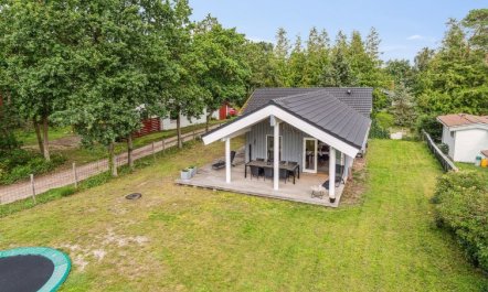 'Keijo' - 150m from the sea