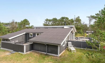 'Ljupka' - 1km from the sea