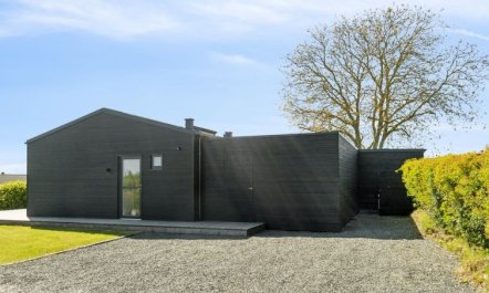 'Fabine' - 75m from the sea 3