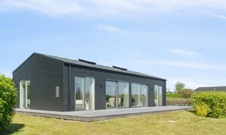 'Fabine' - 75m from the sea 2