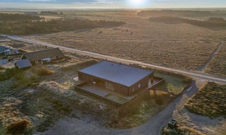 'Marius' - 400m from the sea