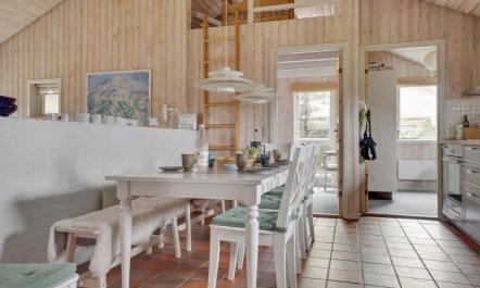 'Gottliebe' - 850m from the sea 1