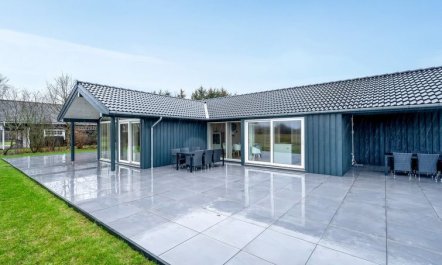 'Corina' - 850m to the fjord 2