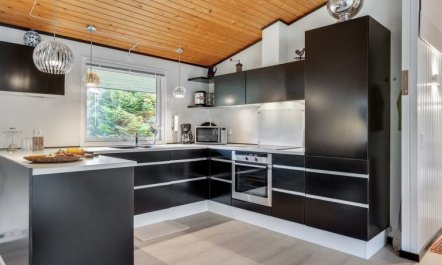 'Alida' - 1.1km from the sea 3