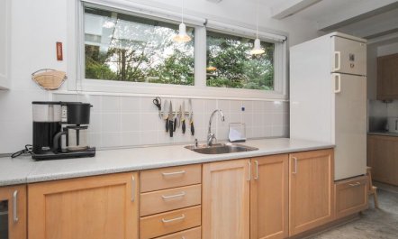 'Amber' - 500m from the sea 5