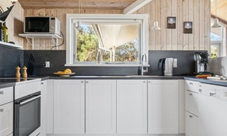 'Øde' - 350m from the sea 3