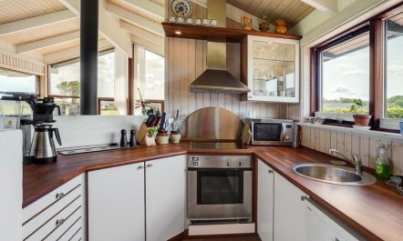 'Gyda' - 100m from the sea 7