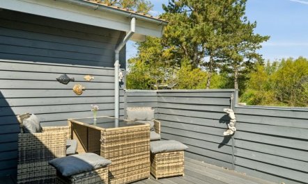 'Hening' - 50m from the sea 2