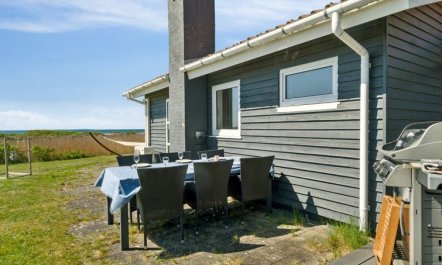 'Hening' - 50m from the sea 3