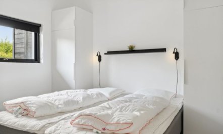 'Thorkjell' - 350m from the sea 6