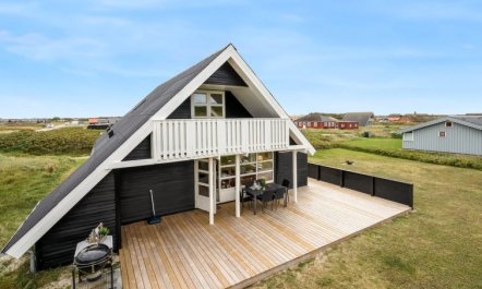 'Amandus' - 100m from the sea 7